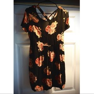 Size S Forever 21 Black Floral Dress